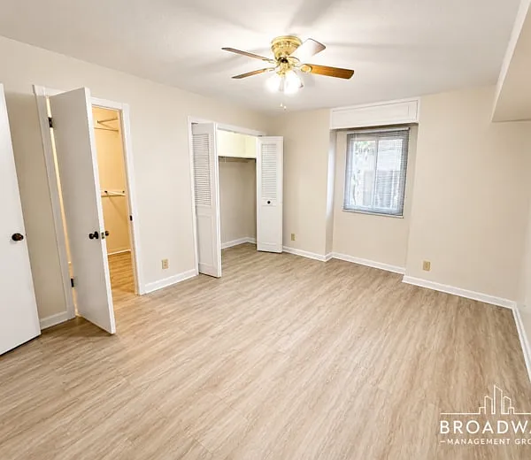 4026 Poplar Level Rd #4026 — Photo 4