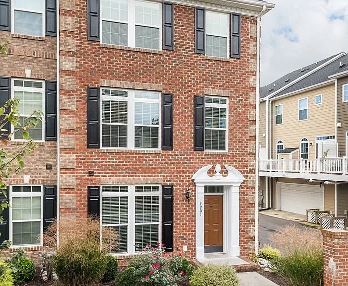 3901 Pumpkin Seed Ln #1 — Photo 1