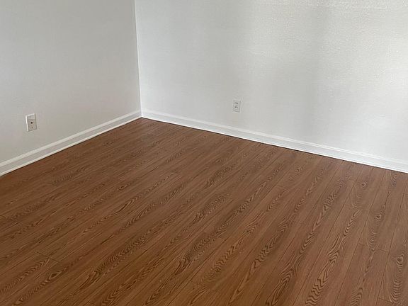2nd image of 4001 112th St SW #1