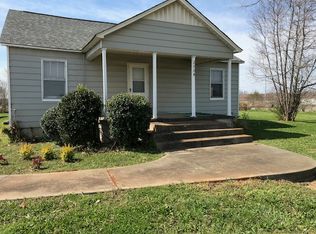 2704 S Wilson Dam Rd, Muscle Shoals, AL 35661