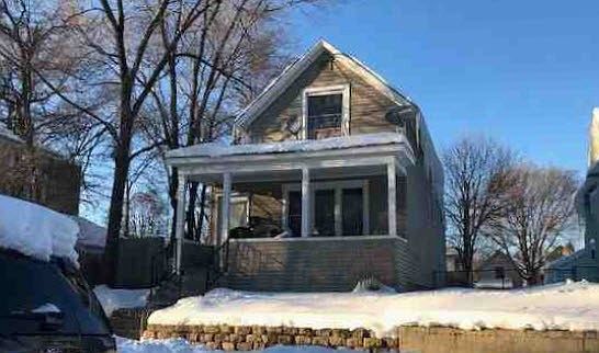 1st image of 555 Charles Ave