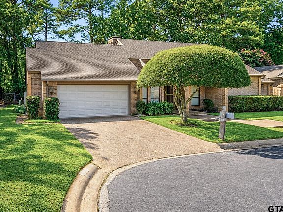 2nd image of 811 Ashford Ct