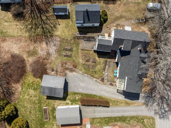 9 School Street, Boothbay Harbor, ME 04538