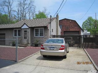 29 17th St, West Babylon, NY 11704