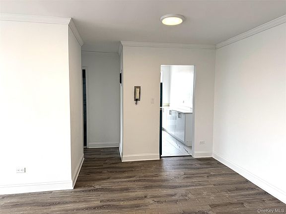 4th image of 222-89 Braddock Ave #5A