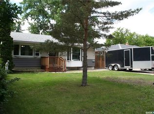 128 Riddell Cres, Regina, SK S4S5L3