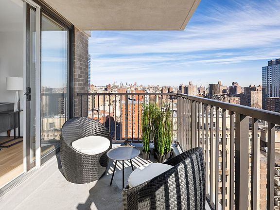 2nd image of 175 W 95th St APT 23G