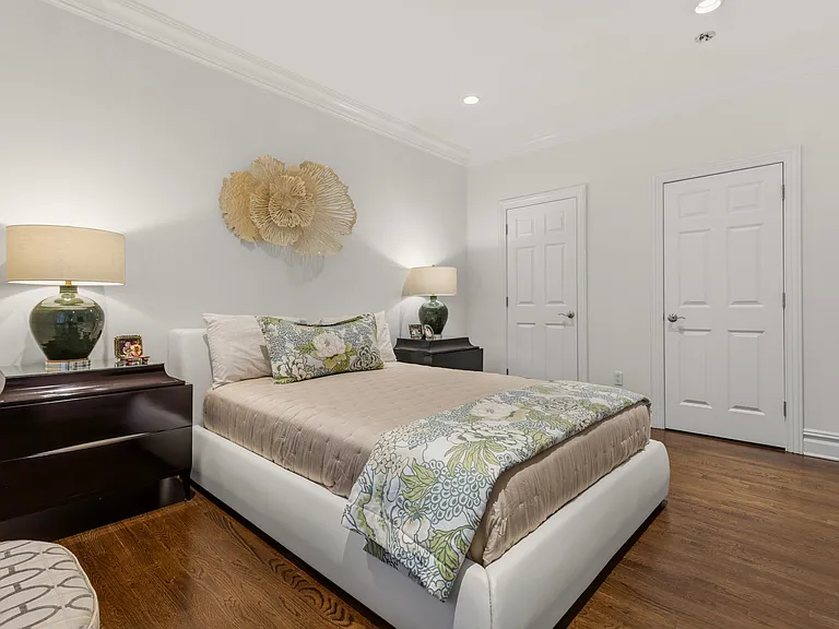 605 Heights Ln — Photo 34