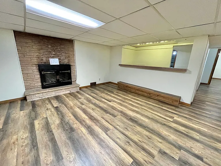4909 E Linden Ln — Photo 27