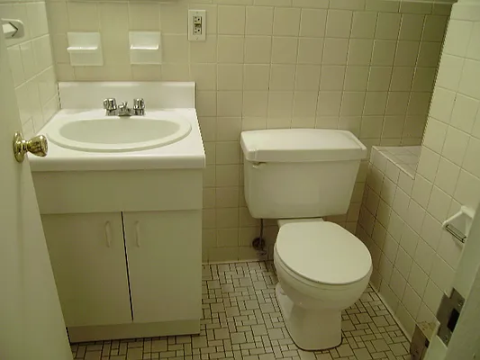 Rented by DSA Realty | media 12
