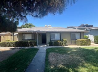 645 W Ashlan Ave, Clovis, CA 93612