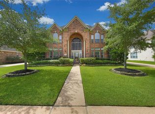 17911 Gable Oak Ln, Cypress, TX 77433