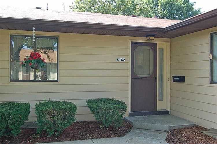 1st image of 5162 Green Meadow Dr