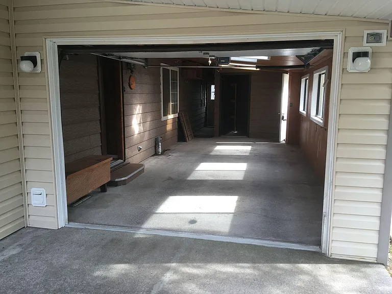 485 Myeena Loop — Photo 20