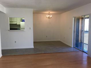 2561 N Alafaya Trl, Orlando, FL 32826