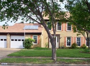 3812 Ridgeview Rd, Virginia Beach, VA 23452