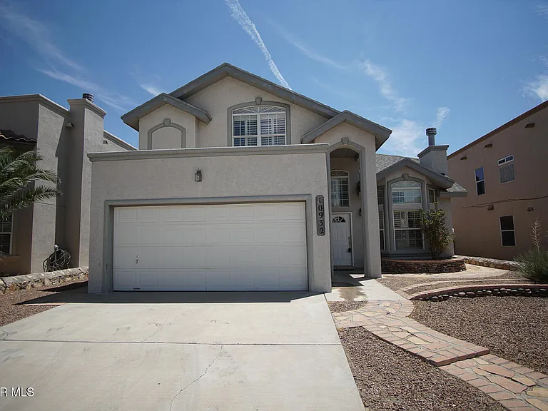 10932 Acoma St — Photo 2