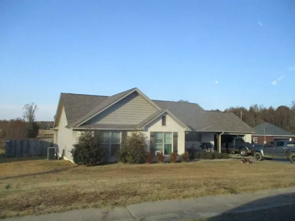 155 Searcy Ln, Clanton, AL 35045