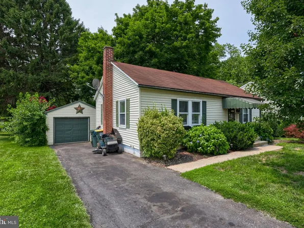 138 Crest Ave, Lancaster, PA 17602