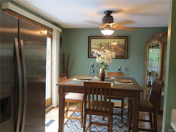 5th image of 8121 Navona Ln