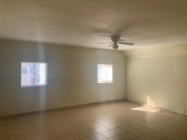 3817 Summer Breeze Cir #3 — Photo 7
