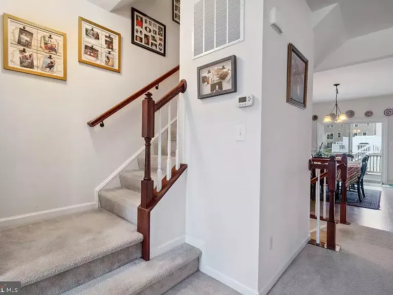 1280 Rannoch Ln — Photo 28