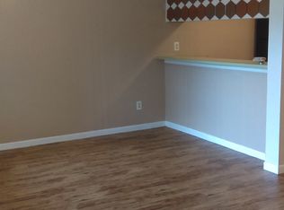 2525 W Bay Dr APT E33, Belleair Bluffs, FL 33770