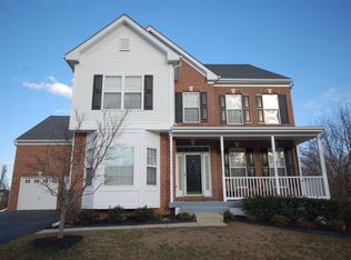 17174 Greenwood Dr, Round Hill, VA
