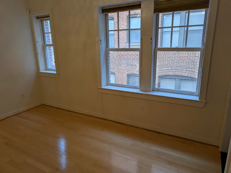 1704 T St NW #303 — Photo 9
