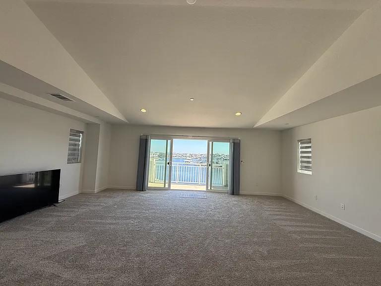 3389 Delta Coves Dr — Photo 9