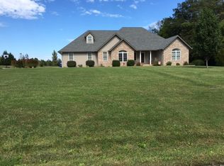 3400 E Bishop Rd, Mount Vernon, IL 62864