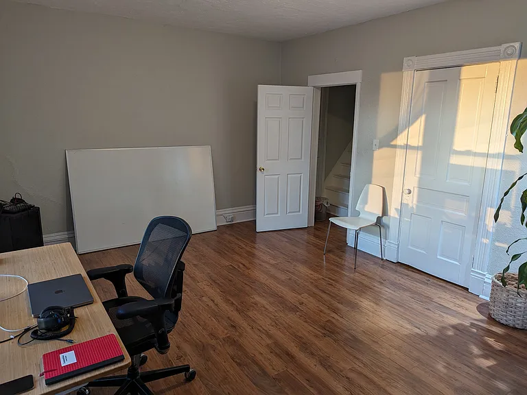 621 Kirtland St — Photo 30