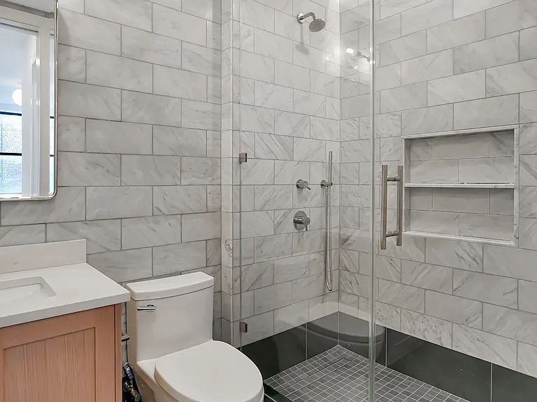 149 2nd Ave #4 — Photo 9