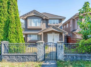 7698 14th Ave, Burnaby, BC V3N 2A6