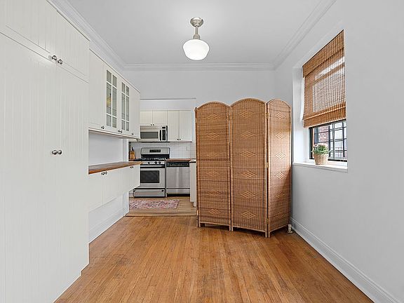 5th image of 34-21 78th St Unit 6C
