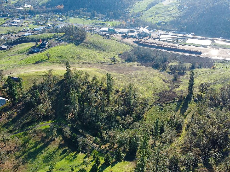 1st image of 325 Natures Ln