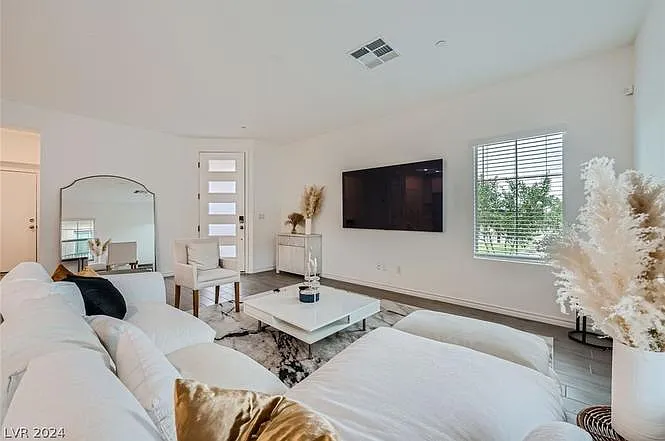 600 N Carriage Hill Dr #1201 — Photo 6