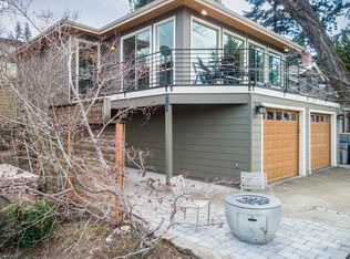 402 Bluff Rd, Hood River, OR 97031