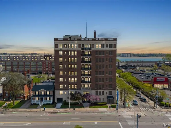 2900 E Jefferson Ave APT D601, Detroit, MI 48207