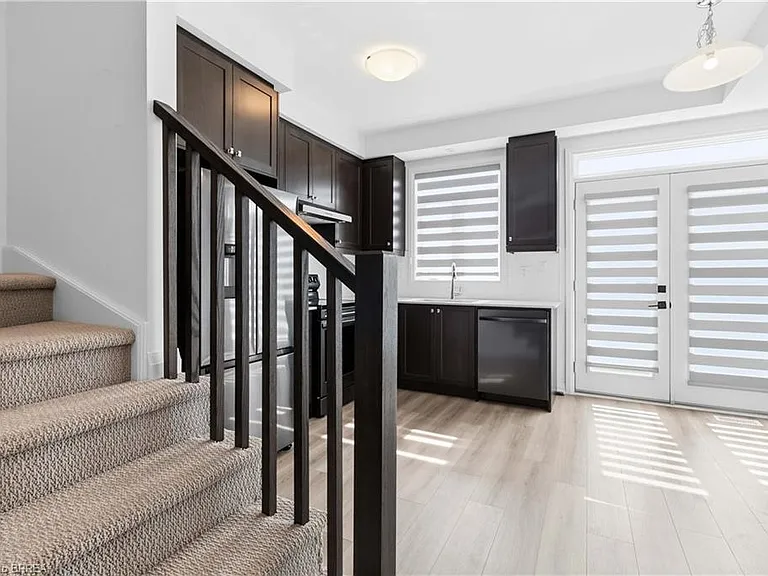 55 Tom Brown Dr #14 — Photo 12