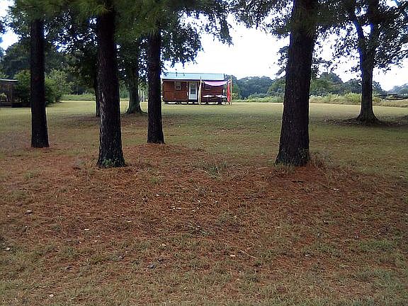 4th image of 23082 Mack Washington Ln #1