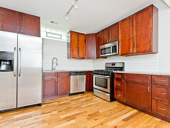 2nd image of 1501 N Talman Ave APT 2R
