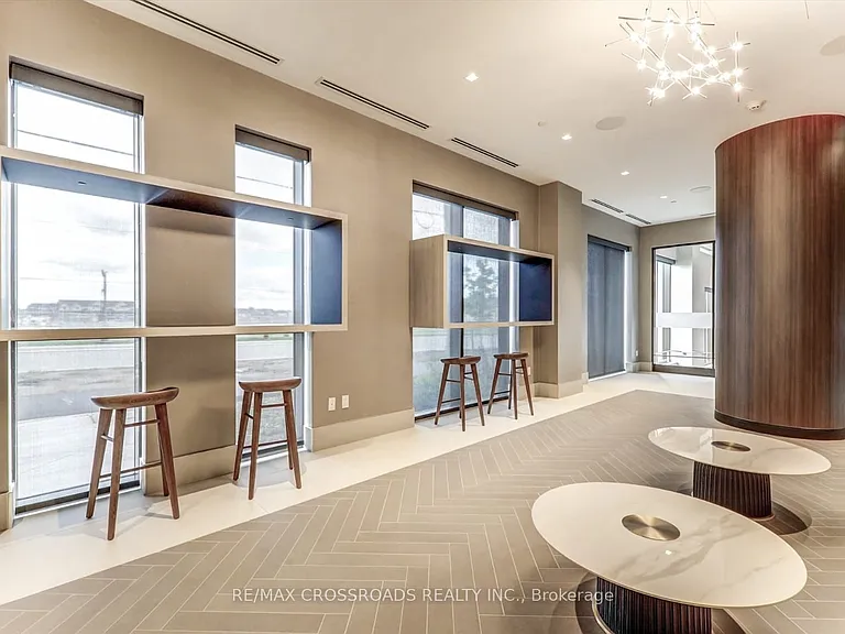 2550 Simcoe St N #1021 — Photo 5