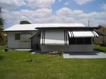 3rd image of 7105 NW 57th Dr