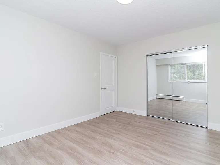 149 Wakesiah Ave — Photo 7