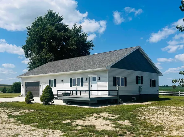21995 310th St, Parkersburg, IA 50665