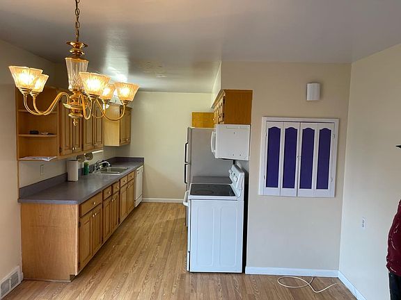 3rd image of 34033 Blackfoot St