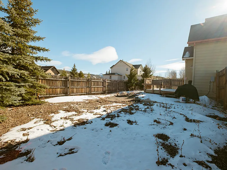 178 Lake View Cir W — Photo 41
