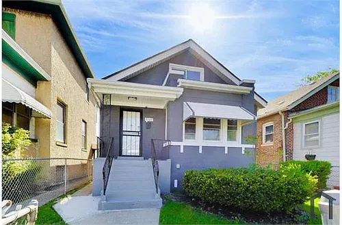 9549 S Calumet Ave Photo 1 9549 S Calumet Ave Photo 1