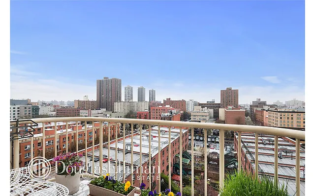 Sold by Douglas Elliman | media 10